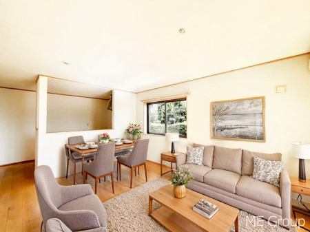 ���r���O�@�������������͋C�̂k�c�j�͉Ƒ��݂�Ȃ̉��K��ԁ��Ƌ��CG�ł�