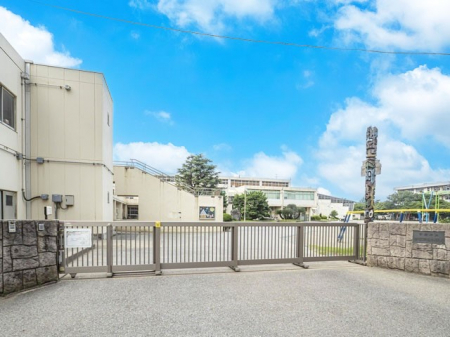 ���ӊ��@���w�Z 650m ��t�s���K����O���w�Z