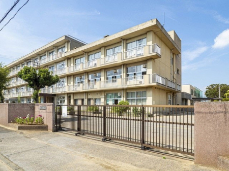 ���ӊ��@���w�Z 1090m ��t�s�������쏬�w�Z