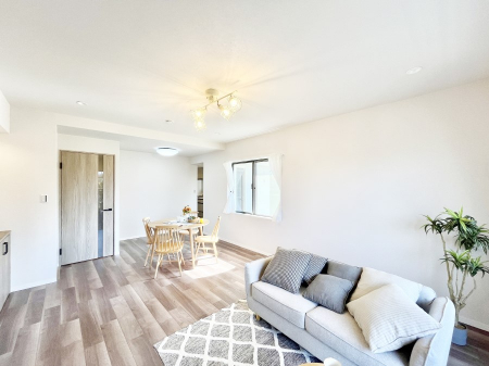 ���̑����ρ@�Ƒ������R�ƏW�܂�e���̃X�y�[�X�ɂȂ肻��