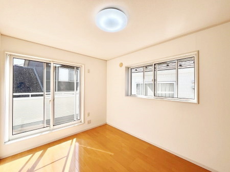 �Q���@���邢�o���R�j�[�T�C�h�ɗm����ݒu�B�ڊo�߂̗ǂ��Q���ɁB