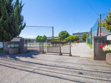 ���ӊ��@���w�Z 1100m ���s���������w�Z