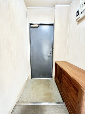 ���ց@�Ƒ��̋A��₨�q�l�������������}���錺��  