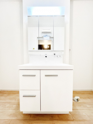 �@�Ԏ��`Floor plan�`�@�}�ʂƈقȂ�ꍇ�͌�����D��