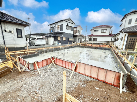 ���n�O�ώʐ^�@�O�ρ`Exterior�`�@�O�ʓ��H�͊ՐÂȏZ��n���͂���Ԓʂ�̏��Ȃ����H�B���Ԃ̏o��������炭�炭�ł��I���s���_�E���n���w�̂���]�́A���C�y�ɂ��₢���킹���������I  