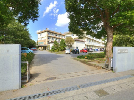 ���ӊ��@���w�Z 1387m ��t�s���R�����w�Z