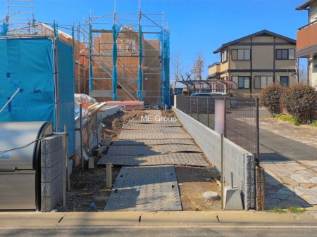 ���n�O�ώʐ^�@�`Exterior�`�@�l�G��ʂ��Ď��R�ƐG�ꍇ����X�|�b�g�������A���U����W���M���O�A�T���̂��Ƒ��ł̗V�тɍœK�ł��B�J�����Ƃ�Ƃ�ɕ�܂ꂽ���z�̏Z�܂��������ɂ���܂��B  