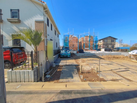 ���n�O�ώʐ^�@�`Exterior�`�@���Ƃ̃O���[�h�����łȂ��A�X���݂���ӊ�����؂ȃ|�C���g�ł��B�ǂ�ȏꏊ�ɕ�炷���ŁA���X�̉��K���⏫���̏Z�ݐS�n�͑傫���ς���Ă��܂��B  