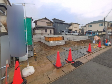 ���n�O�ώʐ^�@�`Exterior�`�@��w�̈�ˌ��Ă𒆐S�Ƃ����X���݂����R�Ƒ����A���ӂ͍��������������Ă��Ȃ��̂ŁA�΂̑����ՐÂȎ����������ł��B���₩�Ȋ��̒��ŁA�S�n�悢�������߂܂��B  