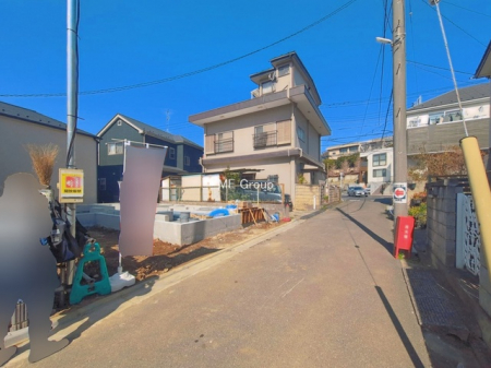 ���n�O�ώʐ^�@�`Exterior�`�@�Z��n�ɂȂ��Ă���̂Ŏԗʂ����Ȃ��A�Â��ȗ��n�ł��B�q��Ċ����ǍD�ł������ӊ������킹�Ă��ē������Ē����܂��B  