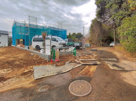 ���n�O�ώʐ^�@�`Exterior�`�@���ӂɂ͊w�Z�┃���{�݂����낢�A�����E�q��ĂɓK���������L�����Ă��܂��B�u�i�Z�n�v�Ƃ��āA�����̂����w�����łȂ��A���ӊ���ʊw��ɂ��Ă����Ђ����k���������I  