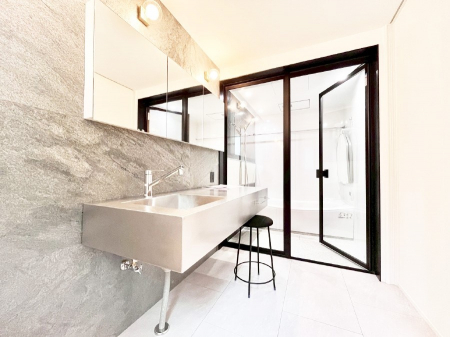 ���̑��@�g�x�x���X���[�Y�ɂ����Ȃ���E�ߏ�B  