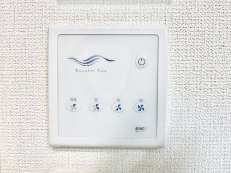 ���̑����ρ@�ݔ����Q�������S�~��J�r�A����h���A�Z������N�ɁI�_�N�g���X�̃u�[�X�^�[�z�t�@��