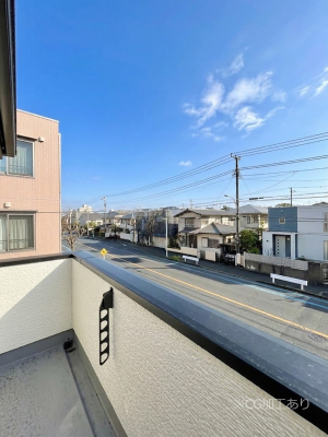 �o���R�j�[�@�����`Balcony�`  �o���R�j�[�͉������z���������݁A���z�c����󕨂��C�����悭�������Ƃ��ł��܂��B  �g���₷���J���I�ȃo���R�j�[�ł����z�����������Ղ�~�蒍���A�o���R�j�[�t���Z�܂��B  