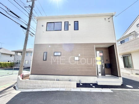 ���n�O�ώʐ^�@�O�ρ��Q�������`Exterior�`�@��ˌ��Ă̑傫�ȃ����b�g�́A�����B�́u�y�n�v���u���R�Ɂv�g���鎖�ł��B�K�[�f�j���O��c�h�x�C�Ԃ�o�C�N�̎�ȂǗl�X�ȗp�r�ŗ��p�ł��܂��B