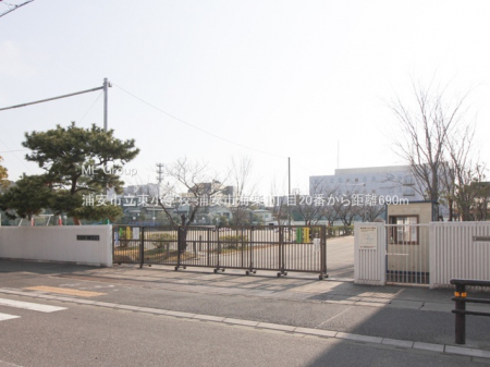 ���ӊ��@���w�Z 690m �Y���s�������w�Z