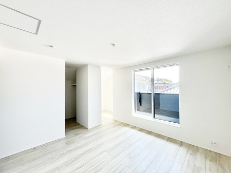 ���̑����ρ@�o���R�j�[���J�������v���X���Ă����m��