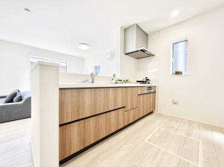 �L�b�`���@���������Ȃ��炲�Ƒ��Ƃ̉�b���y���߂�ΖʃJ�E���^�[�L�b�`��