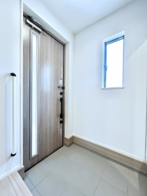 ���ց@�����`Entrance�`�@���ւ͉Ƃ̊�Ƃ����܂����䂪�Ƃ̃Z���X�����肰�Ȃ����������閣�͂��錺�֑�����y���݂̈�B�A���x�ɉƑ����ق��Ƃł���S�n�悢��ԑ������؂ł��ˁ�