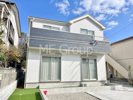 ���n�O�ώʐ^�@�O�ρ`Exterior�`�@���X�����Ȃ���A�咣���߂����ǂ����]�T������������V���[�v�ȃt�H�����ŘȂޓ@��́A���V�̋�ƏƂ炵���킹�鎖�ŁA�{������ׂ������`�̎p�������Ă���܂��B