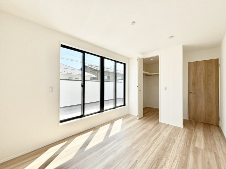 ���̑����ρ@�����`Bed Room�`�@�o���R�j�[����̍̌��Œ����X�b�L���ڂ��o�߂����ł��ˁI���₩�Ȍ����������ގ����ɂ́A���₩�Ȏ��Ԃ�����܂��B�x���ɂ́A������������ԂŎ����̎���y���ނ̂͂������ł����B