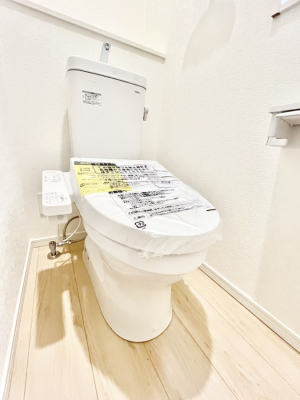 �g�C���@�������Q�������`Toilet�`�@�Y��E�X�b�L���E���K�ȃE�H�V�����b�g�t�g�C���ł��낰���Ԃł��B�̌������薾�邭�A���K��ԂƂȂ��Ă���܂��������g���ꏊ�����炱���̔z���ł��I