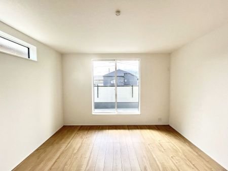 ���̑����ρ@�o���R�j�[���J�������v���X���Ă����m��