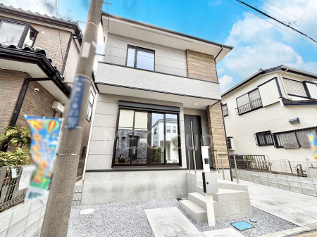 ���n�O�ώʐ^�@�O�ρ`Exterior�`�@�ՐÂȏZ��n�Ŏq��ĉƑ��Ƀs�b�^���B  �����̂��U�������K�ȗ΂Ɍb�܂ꂽ�G���A�ŁA���R�ɕ�܂ꂽ���₩�ȕ�炵���������邽�߂́A��Ƃ肠��Z���������Ă��܂��B