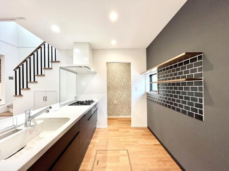 �L�b�`���@������No.2���`Kitchen�`�@�L���Ďg���₷���L�b�`���Ȃ�Ƒ��ł�������ɗ�������������A��Еt������ԂȂ��ł����Ⴂ�܂�����[�������Ղ肠��̂ŁA������������Ɛ����Ȉ�ۂ�ۂĂ܂��B