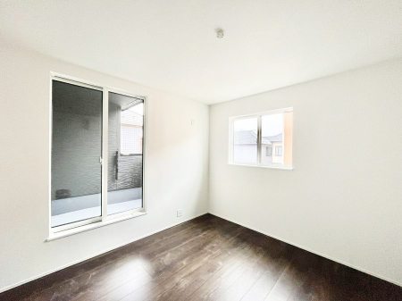 ���̑����ρ@�������Q�������`Bed Room�`  �u��������������l�v�Ƃ��v�w�ł�����肭�낰��Q���B�����̉Ǝ��₨�d���ɔ�ꂽ���̓t�J�t�J�̃x�b�g�Ŗ�����Ă��������B�{�I�������Ă����K�ȍL����������