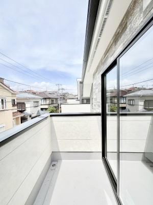 �o���R�j�[�@�o���R�j�[�͂��ꂵ���Q�����t���B�����󕨂₨�z�c�������Ղ花���܂��B�@