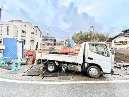 ���n�O�ώʐ^�@�O�ρ�C�������`Exterior�`�@�΂Ɍb�܂ꂽ�ՐÂȏZ��n�́A�L�т₩�ȃX���[���C�t�������Ă���܂��B�G�߂̈ڂ낢��g�߂Ɋ���������Ŏq��Ă���΁A���q�l�������Ƒf���ɐ������Ă����͂��ł��I  