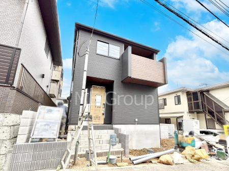 ���n�O�ώʐ^�@�O�ρ`Exterior�`�@���ӂɂ͊w�Z�┃���{�݂����萶���A�q��ĂɓK���������L�����Ă��܂��I�u�i�Z�n�v�Ƃ��āA�����̂����w�����ł͂Ȃ��A���ӂ̊���ʊw�ł���w�Z�ɂ��Ă������k���������I