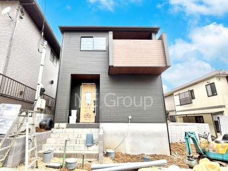 ���n�O�ώʐ^�@�O�ρ`Exterior�`�@��s���œ���̃X���[���C�t���΂Ɉ͂܂ꂽ�y�n�͓s��̌�����Y���ꂻ���B�l�G��ʂ��Ď��R�ƐG�ꍇ����X�|�b�g�����ӂɂ͐��肾������I�Z�݂����Ȃ�ƁB��炵�������B