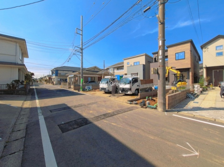 ���n�O�ώʐ^�@�`Exterior�`�@�O�ʓ��H�F�� 6m �����@�O�ʓ��H�͊ՐÂȏZ��n���͂���Ԓʂ�̏��Ȃ����H�B���Ԃ̏o��������炭�炭�ł��I���s���_�E���n���w�̂���]�́A���C�y�ɂ��₢���킹���������I