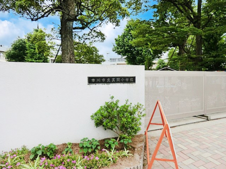 ���ӊ��@���w�Z 450m �s��s���^�ԏ��w�Z