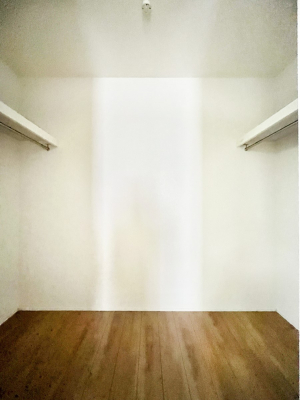 ���̑��@�ߗނ��n���K�[�Ɋ|�����܂܎��[�ł���WIC�B�ߗނ̐������ڂ����₷���ĕ֗��ł��I