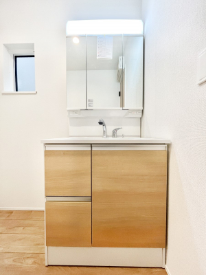 ���ʑ�E���ʏ��@���[�͂Ƌ@�\���ɗD�ꂽ���ʉ��ϑ�