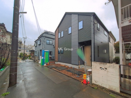 ���n�O�ώʐ^�@�`Exterior�`�@�O�ʓ��H�F�쓌 4m �����@�O�ʓ��H�͊ՐÂȏZ��n���͂���Ԓʂ�̏��Ȃ����H�B���Ԃ̏o��������炭�炭�ł��I���s���_�E���n���w�̂���]�́A���C�y�ɂ��₢���킹���������I