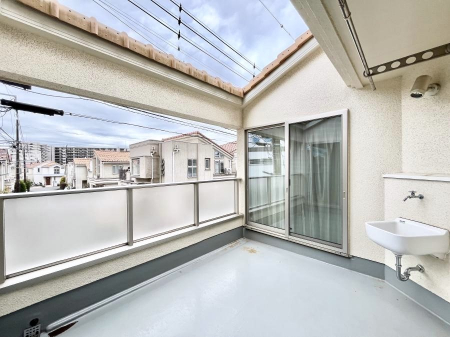 �o���R�j�[�@�������o���R�j�[�������R��������̂������܂��B