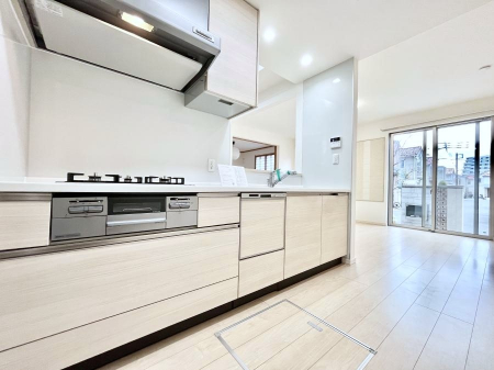 �L�b�`���@�H��@�E�򐅊�E�R�c���R�����Ȃǃf�U�C�������@�\�������˔������V�X�e���L�b�`���I