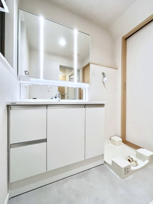 ���ʑ�E���ʏ��@�傫�����₷���O�ʋ��Ő�����������ʑ�́A�g�����Ȃ݃`�F�b�N�┧�̂������ɂ������߂ł��B 