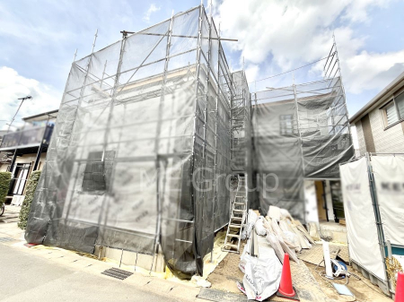 ���n�O�ώʐ^�@�O�ρ`Exterior�`�@��ˌ��Ă̑傫�ȃ����b�g�́A�����B�́u�y�n�v���u���R�Ɂv�g���鎖�ł��B�K�[�f�j���O��c�h�x�C�Ԃ�o�C�N�̎�ȂǗl�X�ȗp�r�ŗ��p�ł��܂��B