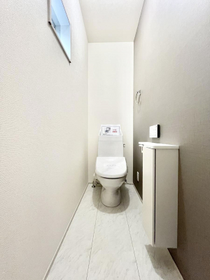 �g�C���@�������Q�������`Toilet�`�@�Y��E�X�b�L���E���K�ȃE�H�V�����b�g�t�g�C���ł��낰���Ԃł��B�̌������薾�邭�A���K��ԂƂȂ��Ă���܂��������g���ꏊ�����炱���̔z���ł��I