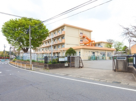 ���ӊ��@���w�Z 300m ��t�s�����P�u���w�Z