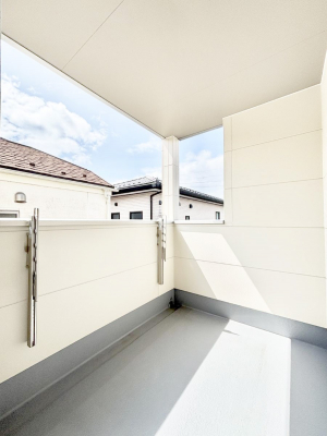 �o���R�j�[�@������No.1���`Balcony�`  �o���R�j�[�͉������z���������݁A���z�c����󕨂��C�����悭�������Ƃ��ł��܂��B�g���₷���J���I�ȃo���R�j�[�ł����z�����������Ղ�~�蒍���A�o���R�j�[�t���Z�܂��B  
