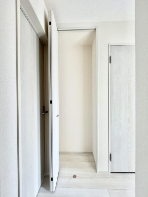 ���̑����ρ@�ݔ����P�������L�����[�B�|�������G�߂̏��������[���邱�Ƃ��ł��܂��B