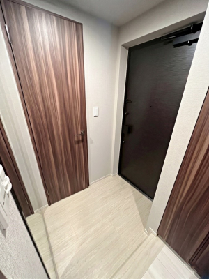 ���ց@�����`Entrance�`�@�Ƃ̒��ł��q�l���}����ŏ��̏ꏊ�ł��錺�ւ́A�Ƃ̈�ۂ��̂��̂ł��I�L�x�Ȍ��֎��[�ŁA����Y��ɕۂ��Ƃ��o���܂��􌺊ւɂ͂����Ղ���[�̉��ʔ��������I��CG���H��