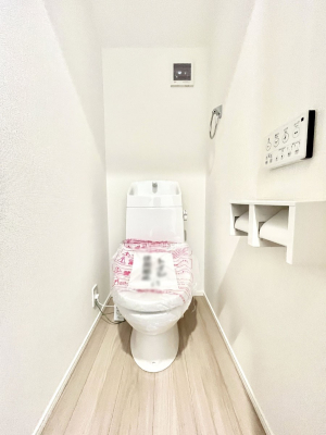 �g�C���@�������P�������`Toilet�`�@�������̂��鐅����g�C���̓E�H�V�����b�g�t���ł����g�C���͖����g�킴��𓾂Ȃ����́B����������ۂ������ł��ˁB�g�C����2��������̂Œ��̍��G���ɕ֗��ł��I
