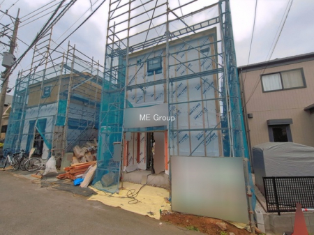 ���n�O�ώʐ^�@���P�������`Exterior�`�@��ˌ��Ă̑傫�ȃ����b�g�́A�����B�́u�y�n�v���u���R�Ɂv�g���鎖�ł��B�K�[�f�j���O��c�h�x�C�Ԃ�o�C�N�̎�ȂǗl�X�ȗp�r�ŗ��p�ł��܂��B